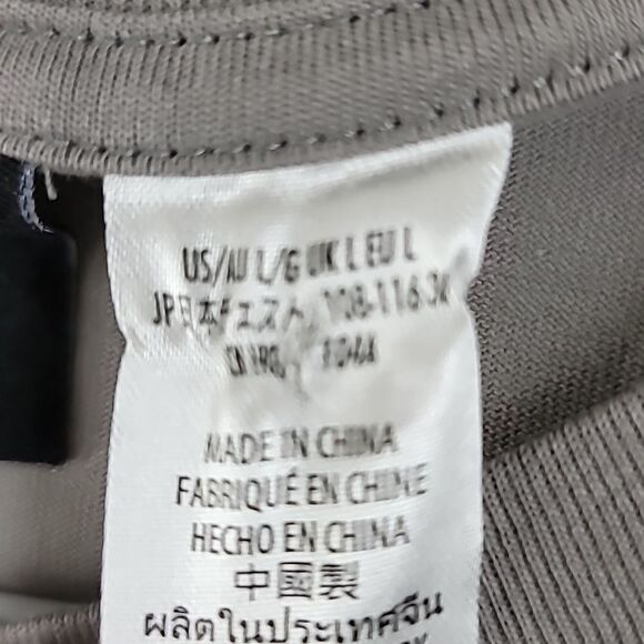 Disney Parks 100 Years of Wonder Mickey & Minnie Gray Long Sleeve Shirt Size L - Picture 8 of 8